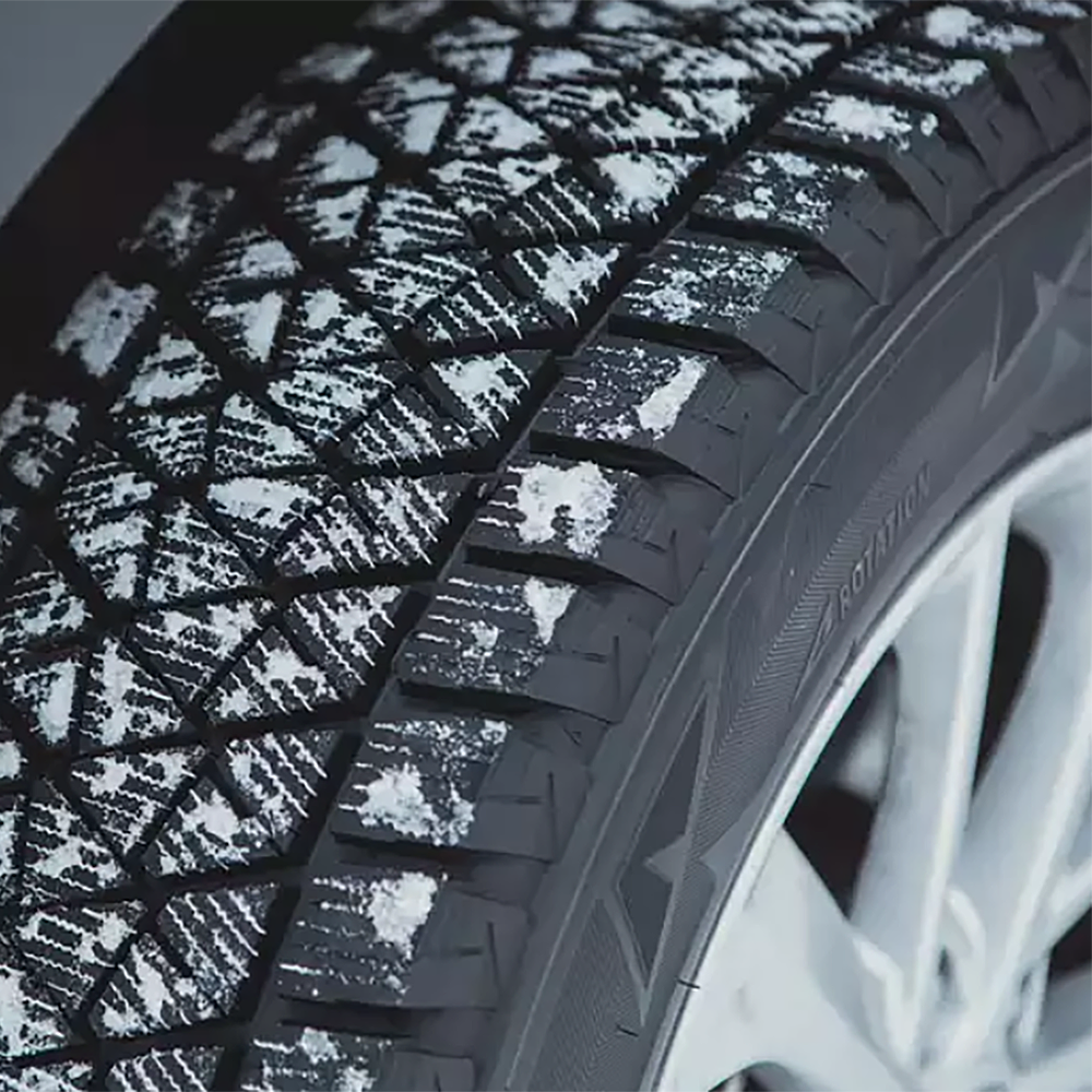 255/55R18    Bridgestone Blizzak DM-V2  109T