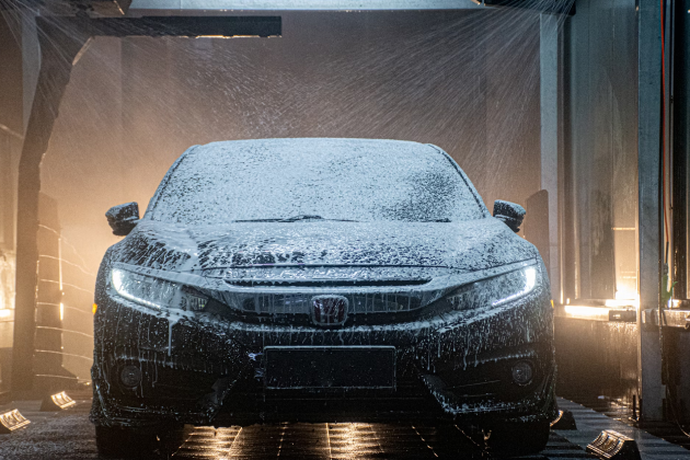 Как часто мыть машину зимой?