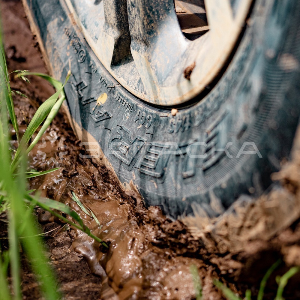 245/60R18    Bridgestone Dueler A/T 001  105H